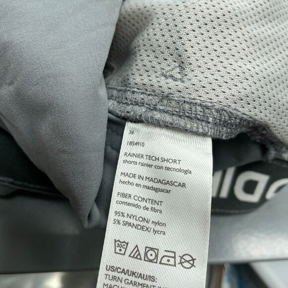 NWOT Eddie Bauer Rainier 10” Tech Shorts Men’s 36 Cargo Outdoor Gray J181 - Picture 5 of 7